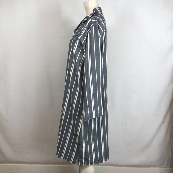 GARNETT HILL - WOMEN'S SMALL -GRAY/WHITE STRIPE LONG SLEEVE COLLARED MIDI DRESS - Picture 6 of 8